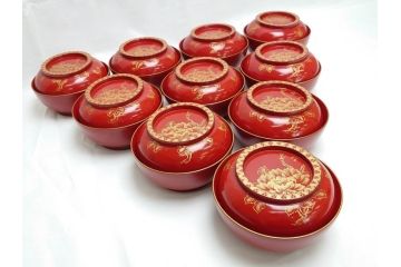 沈金　朱塗り　花鳥文　4.3寸　約13cm　食卓を華やかに彩る蓋付き椀10客セット(木製、漆器、汁椀、和食器、四寸三分)(R-062352)
