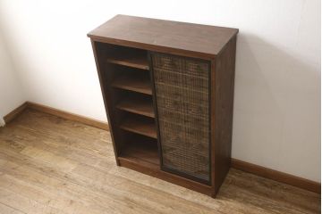 ラフジュ工房オリジナル　古建具リメイク　特徴的な組子が目を引く収納棚(戸棚、飾り棚、キャビネット)(R-062357)