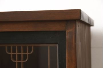 ラフジュ工房オリジナル　古建具リメイク　特徴的な組子が目を引く収納棚(戸棚、飾り棚、キャビネット)(R-062357)