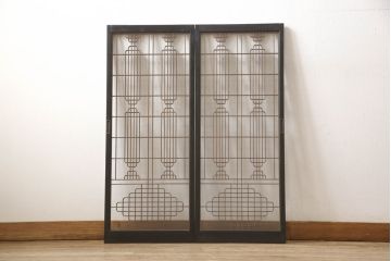 ラフジュ工房オリジナル　古建具リメイク　特徴的な組子が目を引く収納棚(戸棚、飾り棚、キャビネット)(R-062357)