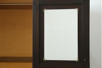 中古　美品　軽井沢彫り　凛と佇む桜の姿が彫刻されたワードローブ　(R-062368)