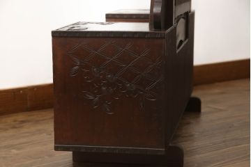 中古　軽井沢彫り　細部まで丁寧に施された桜の彫刻が美しい鏡台(ドレッサー、姿見、ミラー)(R-062369)