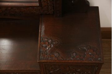 中古　軽井沢彫り　細部まで丁寧に施された桜の彫刻が美しい鏡台(ドレッサー、姿見、ミラー)(R-062369)