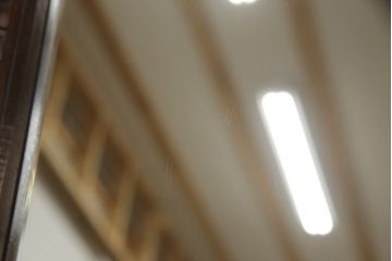 中古　軽井沢彫り　細部まで丁寧に施された桜の彫刻が美しい鏡台(ドレッサー、姿見、ミラー)(R-062369)