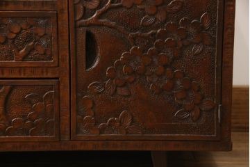 中古　軽井沢彫り　細部まで丁寧に施された桜の彫刻が美しい鏡台(ドレッサー、姿見、ミラー)(R-062369)