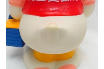 当時物　三菱銀行　ノベルティー　ソフビ　2体セット　遠足姿　レトロな表情が可愛いドナルド&デイジーの古い貯金箱(カウンター用、店頭用、企業物、非売品、コインバンク、ディズニー)(R-062374)