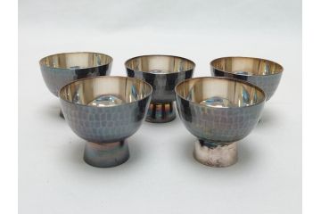 松栄堂　純銀製南瓜燗瓶　造形美を堪能できる急須&盃5杯セット(お猪口、銚子、かぼちゃ、酒器、箱無し)(R-062378)