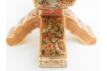 激レア!　明治時代　薩摩錦手　花と人物図鼠蓋太鼓形香炉　繊細な職人技が光る香炉(鑑定書付き、共箱付き、置物、ディスプレイ、仏具)(R-062379)