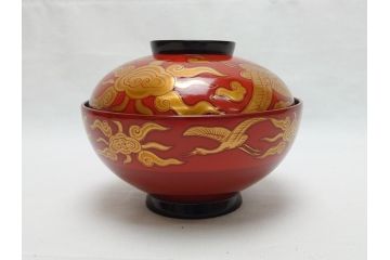 明治期　蒔絵　朱塗り　木製　漆器　雲鶴吸物椀　4寸　約12cm　鮮やかな朱色が食卓を華やかにする蓋付き椀10客セット(和食器、共箱付き、四寸)(R-062380)