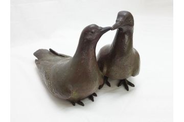 昭和17年　三澤寛(三沢寛)　ブロンズ　幸福の鳩(はと、ハト、つがい、ディスプレイ、オブジェ、共箱付き)(R-062381)