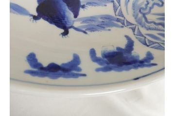 江戸期　古伊万里　染付　城　波に鶴文　亀文　1尺3寸皿　約38.5cm　珍しい図柄の大皿(一尺三寸、和食器、和皿)(R-062387)
