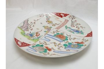 幕末期　伊万里焼　色絵　梅　双鶴　花文　1尺4寸皿　約41cm　色彩豊かで食卓が華やぐ大皿(一尺四寸、和食器、和皿)(R-062388)