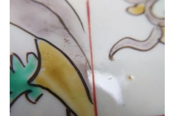 幕末期　伊万里焼　色絵　梅　双鶴　花文　1尺4寸皿　約41cm　色彩豊かで食卓が華やぐ大皿(一尺四寸、和食器、和皿)(R-062388)