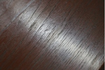 和製アンティーク　激レア　彫刻家　山根八春(やまねやつはる、はっしゅん)　レリーフ入り　なかなかお目にかかれない希少なサイドテーブル　(R-062411)