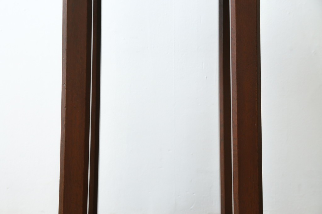 和製アンティーク　激レア　彫刻家　山根八春(やまねやつはる、はっしゅん)　レリーフ入り　なかなかお目にかかれない希少なサイドテーブル　(R-062411)