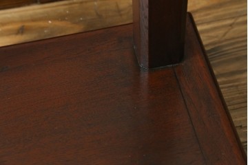 和製アンティーク　激レア　彫刻家　山根八春(やまねやつはる、はっしゅん)　レリーフ入り　なかなかお目にかかれない希少なサイドテーブル　(R-062411)