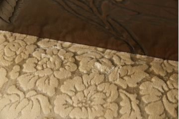 和製アンティーク　彫刻家　山根八春(やまねやつはる、はっしゅん)　背もたれの植物柄やレリーフが目を惹くチェア2脚セット(ダイニングチェア、アームレスチェア、椅子、イス)(R-062412)