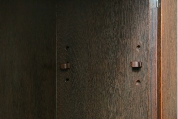 和製アンティーク　彫刻家　山根八春(やまねやつはる、はっしゅん)　吉祥モチーフが散りばめられた収納棚　(R-062413)