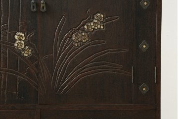 和製アンティーク　彫刻家　山根八春(やまねやつはる、はっしゅん)　吉祥モチーフが散りばめられた収納棚　(R-062413)