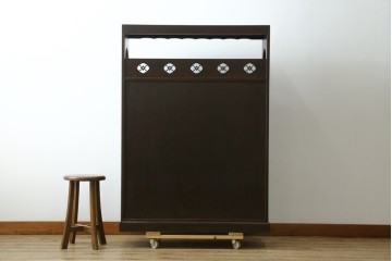 和製アンティーク　彫刻家　山根八春(やまねやつはる、はっしゅん)　吉祥モチーフが散りばめられた収納棚　(R-062413)