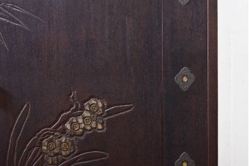和製アンティーク　彫刻家　山根八春(やまねやつはる、はっしゅん)　吉祥モチーフが散りばめられた収納棚(キャビネット、戸棚、引き出し)(R-062413)
