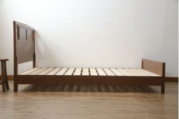 中古　DREXEL HERITAGE(ドレクセルヘリテイジ)　Triune(トライユン)　落ち着いた雰囲気づくりを叶えるベッド(セミダブル)(R-062415)