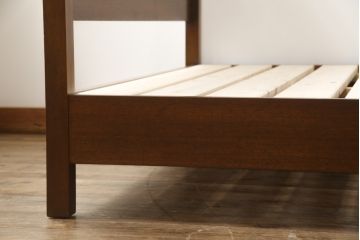 中古　DREXEL HERITAGE(ドレクセルヘリテイジ)　Triune(トライユン)　落ち着いた雰囲気づくりを叶えるベッド(セミダブル)(R-062415)