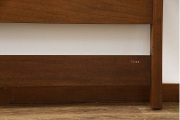中古　DREXEL HERITAGE(ドレクセルヘリテイジ)　Triune(トライユン)　落ち着いた雰囲気づくりを叶えるベッド(セミダブル)(R-062415)