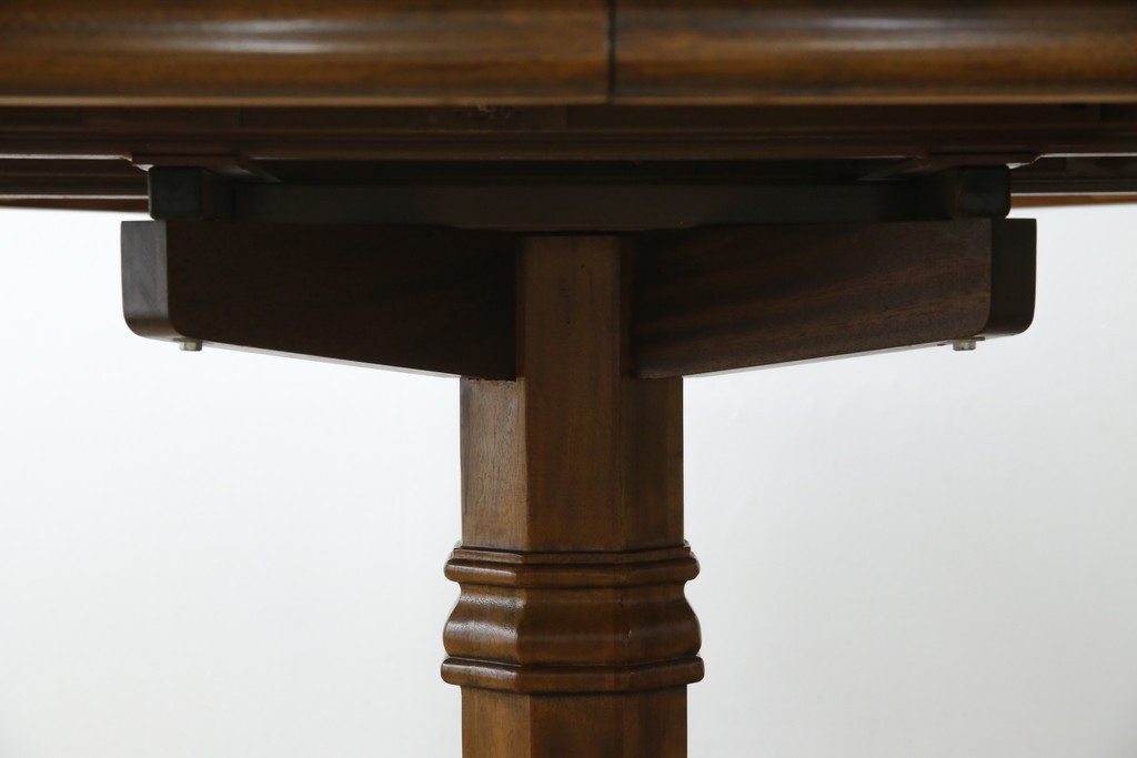 中古　DREXEL HERITAGE(ドレクセルヘリテイジ)　Grand Villa(グランドヴィラ)　上品なデザインのダイニングテーブル　定価約60万円　(R-062416)