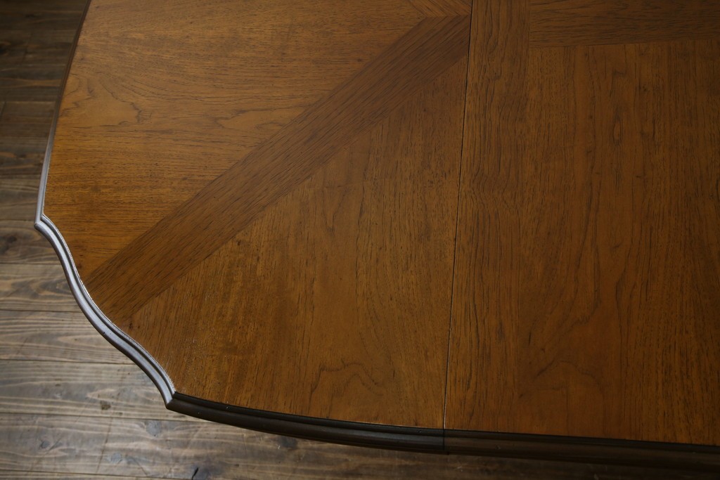 中古　DREXEL HERITAGE(ドレクセルヘリテイジ)　Grand Villa(グランドヴィラ)　上品なデザインのダイニングテーブル　定価約60万円　(R-062416)