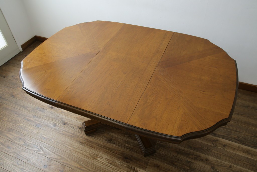 中古　DREXEL HERITAGE(ドレクセルヘリテイジ)　Grand Villa(グランドヴィラ)　上品なデザインのダイニングテーブル　定価約60万円　(R-062416)