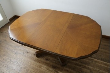 中古　DREXEL HERITAGE(ドレクセルヘリテイジ)　Grand Villa(グランドヴィラ)　上品なデザインのダイニングテーブル　定価約60万円　(R-062416)