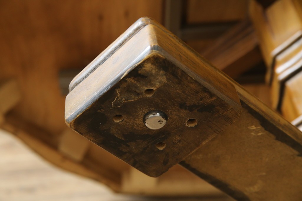 中古　DREXEL HERITAGE(ドレクセルヘリテイジ)　Grand Villa(グランドヴィラ)　上品なデザインのダイニングテーブル　定価約60万円　(R-062416)