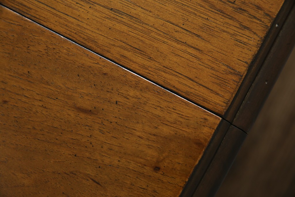 中古　DREXEL HERITAGE(ドレクセルヘリテイジ)　Grand Villa(グランドヴィラ)　上品なデザインのダイニングテーブル　定価約60万円　(R-062416)