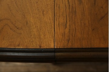 中古　DREXEL HERITAGE(ドレクセルヘリテイジ)　Grand Villa(グランドヴィラ)　上品なデザインのダイニングテーブル　定価約60万円　(R-062416)