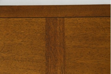 中古　DREXEL HERITAGE(ドレクセルヘリテイジ)　Triune(トライユン)　マホガニー材　洗練されたデザインとクラシカルな佇まいが魅力的なセンターテーブル　(R-062417)