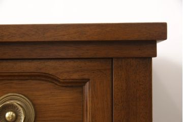 中古　DREXEL HERITAGE(ドレクセルヘリテイジ)　Triune(トライユン)　マホガニー材　気品ある佇まいが美しいサイドボード(サイドチェスト、引き出し)(R-062418)