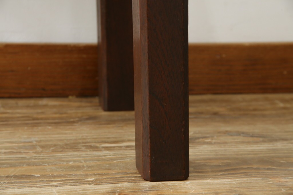 和製ビンテージ　彫刻家　山根八春(やまねやつはる、はっしゅん)　椿の図柄が華やかな空間を演出してくれるローテーブル　(R-062422)