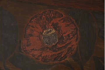 和製ビンテージ　彫刻家　山根八春(やまねやつはる、はっしゅん)　椿の図柄が華やかな空間を演出してくれるローテーブル　(R-062422)