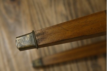 中古　DREXEL HERITAGE(ドレクセルヘリテイジ)　直線的なフォルムが美しいオットマン　(R-062423)