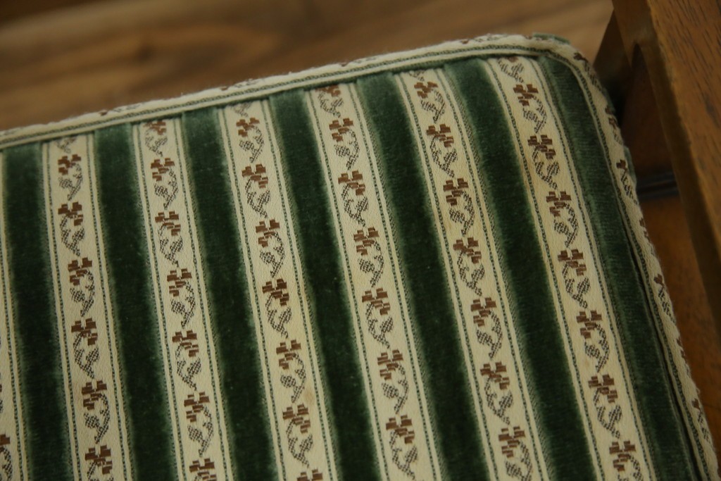 中古　DREXEL HERITAGE(ドレクセルヘリテイジ)　直線的なフォルムが美しいオットマン　(R-062423)