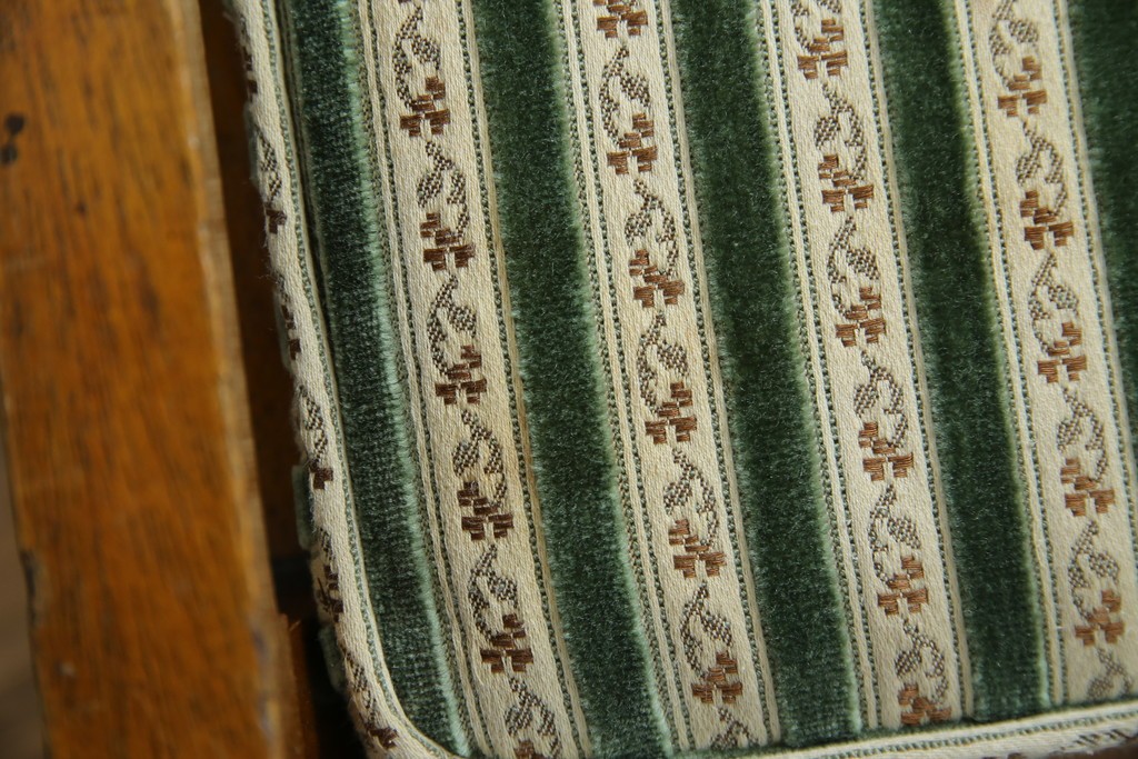 中古　DREXEL HERITAGE(ドレクセルヘリテイジ)　直線的なフォルムが美しいオットマン　(R-062423)