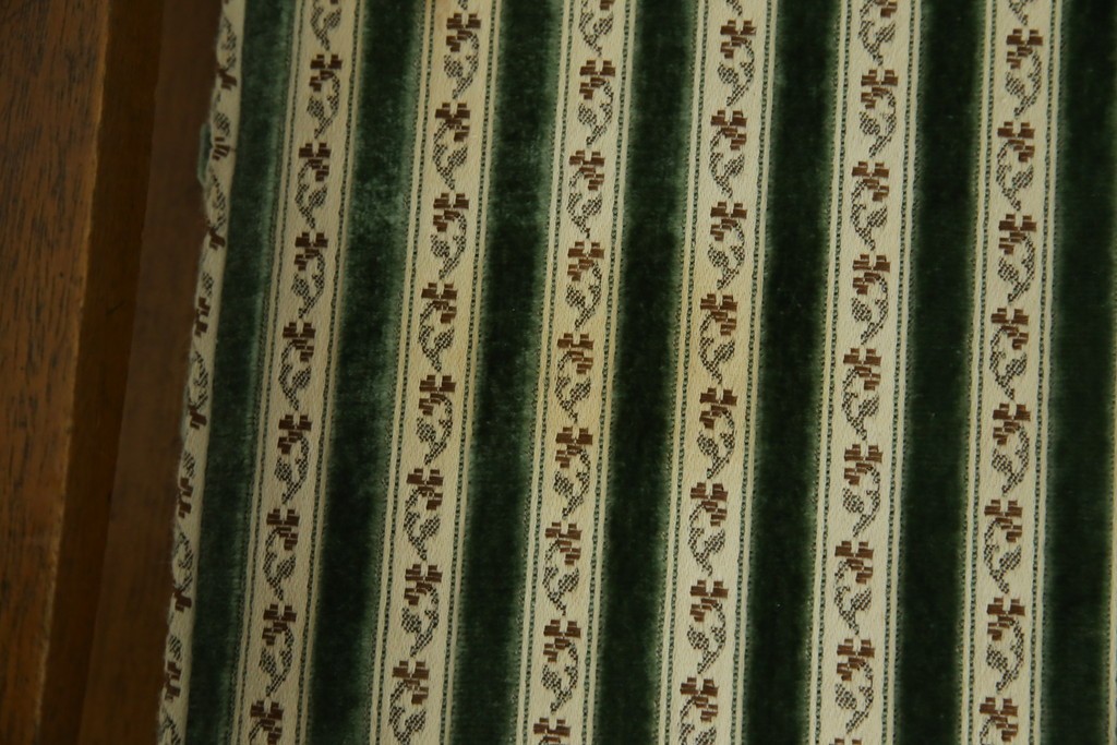 中古　DREXEL HERITAGE(ドレクセルヘリテイジ)　直線的なフォルムが美しいオットマン　(R-062423)