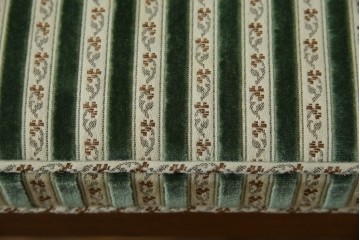 中古　DREXEL HERITAGE(ドレクセルヘリテイジ)　直線的なフォルムが美しいオットマン　(R-062423)