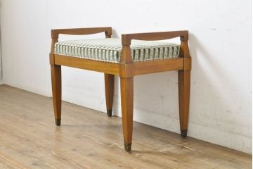 中古　DREXEL HERITAGE(ドレクセルヘリテイジ)　直線的なフォルムが美しいオットマン(スツール)(R-062423)
