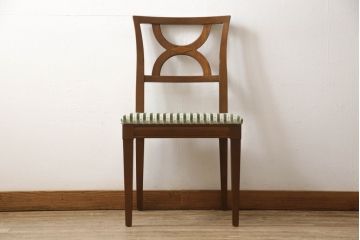 中古　DREXEL HERITAGE(ドレクセルヘリテイジ)　クラシカルな佇まいとストライプのファブリックがお洒落なチェア(ダイニングチェア、椅子、イス)(R-062424)