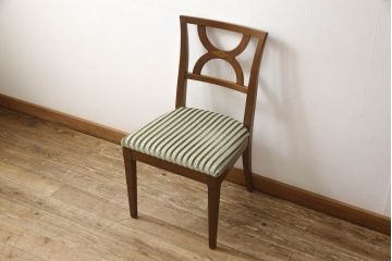 中古　DREXEL HERITAGE(ドレクセルヘリテイジ)　クラシカルな佇まいとストライプのファブリックがお洒落なチェア(ダイニングチェア、椅子、イス)(R-062424)