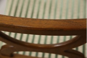 中古　DREXEL HERITAGE(ドレクセルヘリテイジ)　クラシカルな佇まいとストライプのファブリックがお洒落なチェア(ダイニングチェア、椅子、イス)(R-062424)