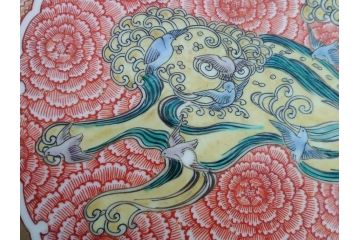 極上品!　江戸期　古伊万里　金彩　色絵　錦手　獅子　鳥　花文　1尺5寸皿　約46.5cm　繊細な筆書きにより珍しい図柄を描いた大皿(一尺五寸、和食器、和皿)(R-062429)