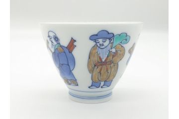十二代目　酒井田柿右衛門　染錦　唐人物画　2.8寸　約8.5cm　湯呑み5客セット(汲出、共箱付き、蕎麦猪口、和食器、二寸八分)(R-062430)